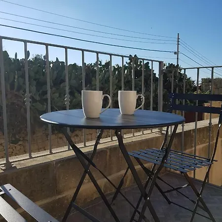 Razzett Tal-gustuz * Kerċem