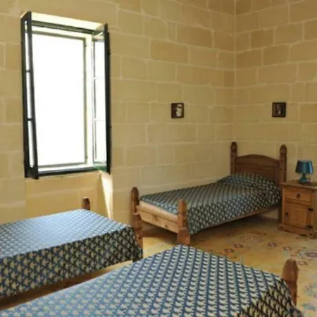 Holiday home Razzett Tal-gustuz Kercem